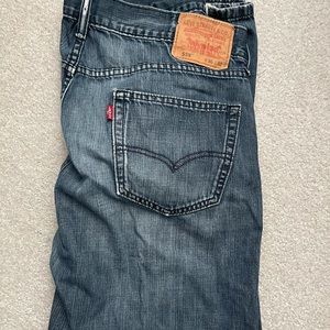 Levi’s Relaxed and Straight jeans